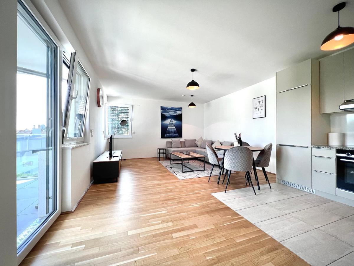 Apartment Schonbrunn Vienna Exterior photo